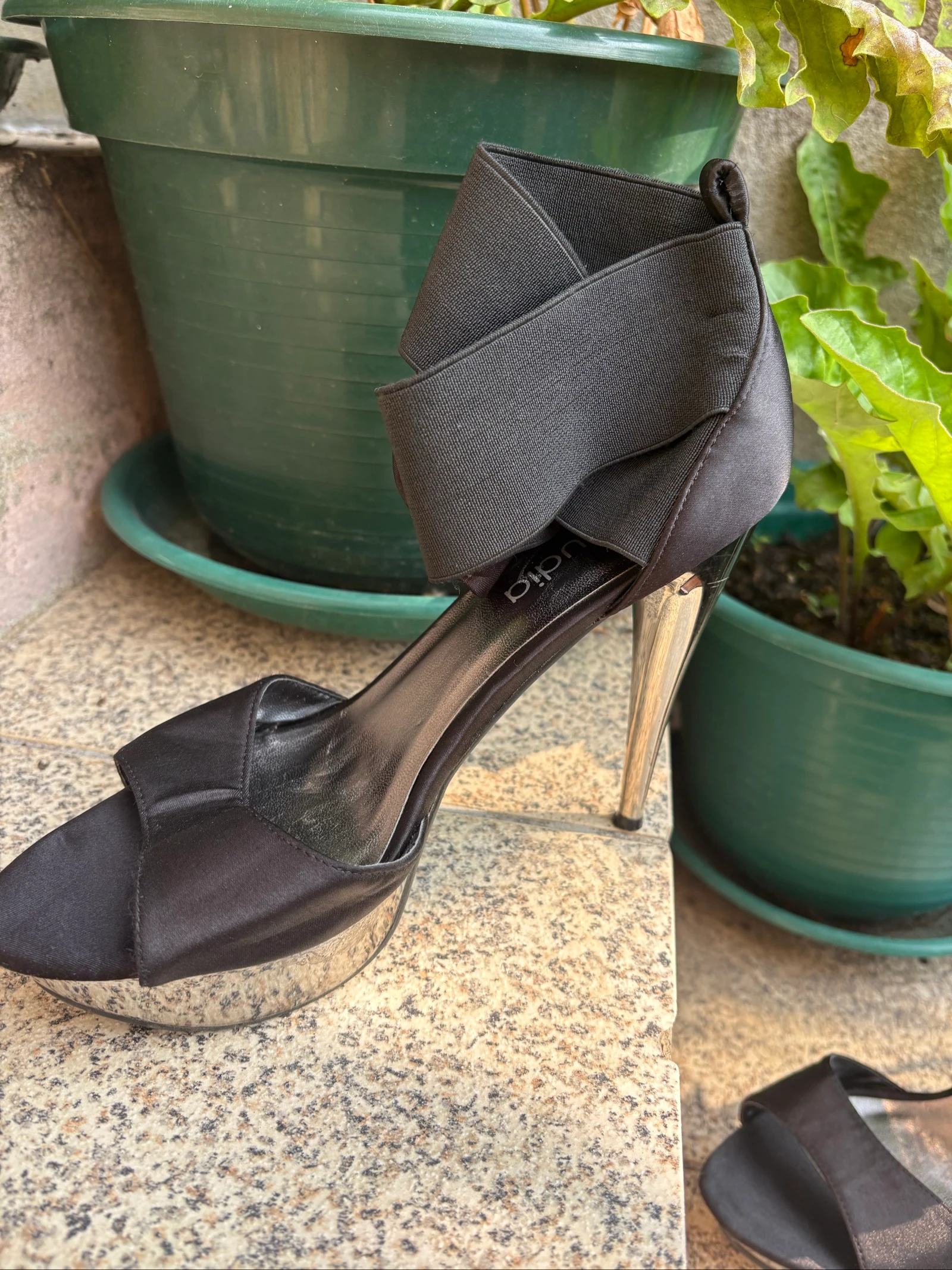 High-heeled sandal – photo 2